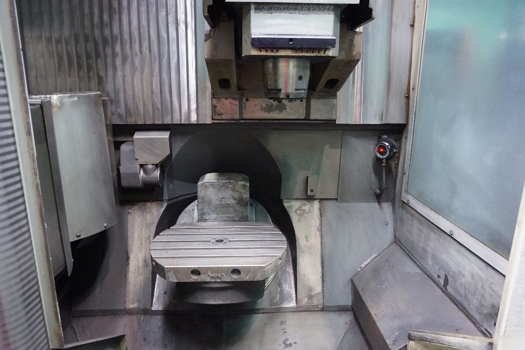 DECKEL MAHO DMU50  2003